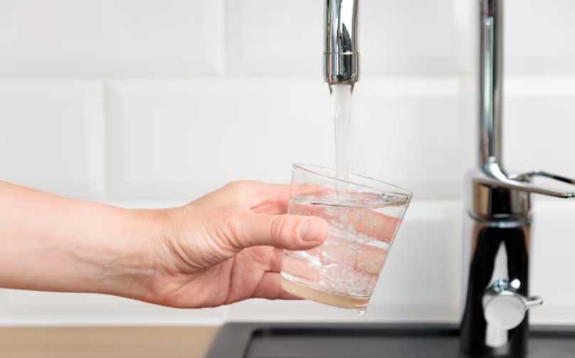 kontaminasi air minum