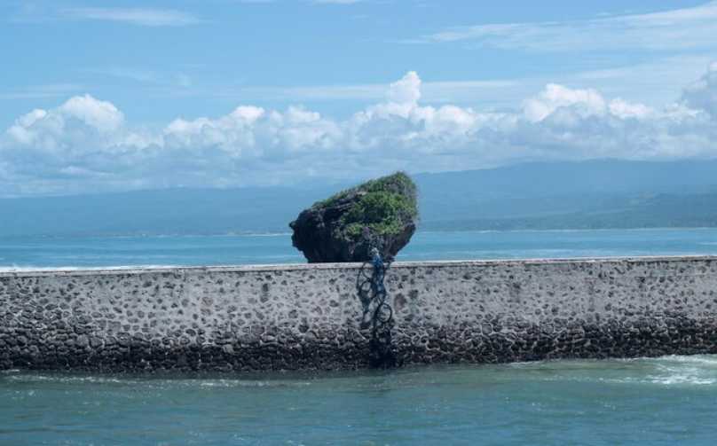 giant sea wall