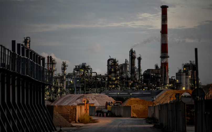 strategi industri 2025