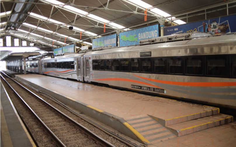 kereta generasi baru