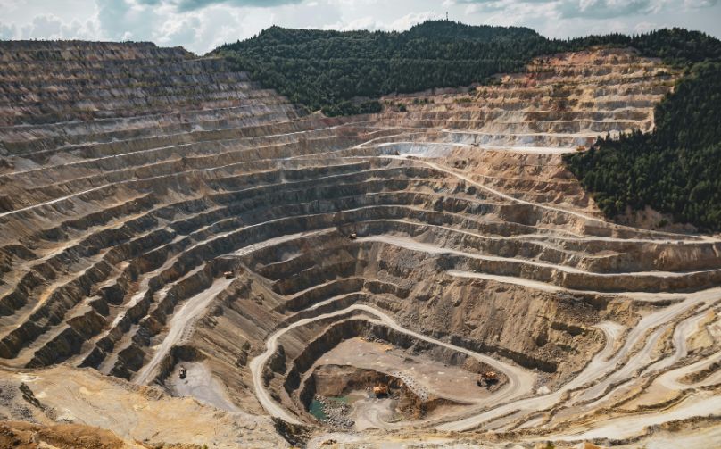 mineral strategis Afrika