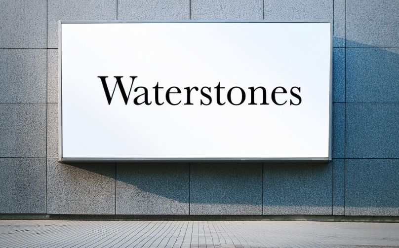 Waterstones penjualan