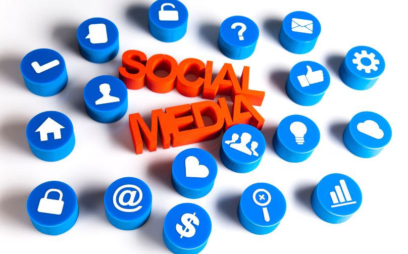 media sosial
