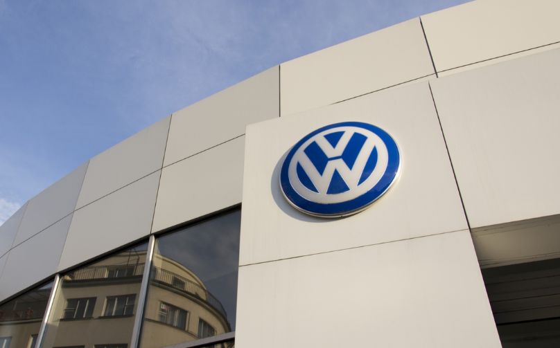 laba Volkswagen turun